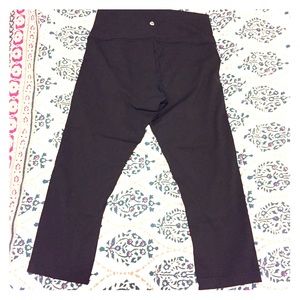 Lululemon Wunder Under Crops Sz 10